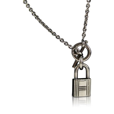 collana hermes lucchetto|Collana Hermes Kelly Cadenas con diamante e lucchetto in oro .